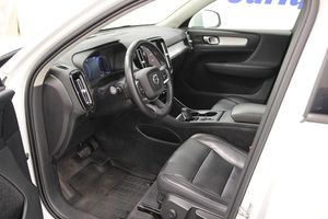 Volvo XC40 bild 2