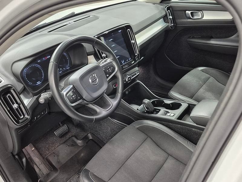 Volvo XC40 bild 2