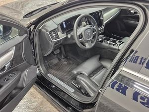 Volvo V90 bild 2