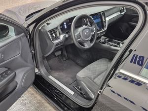 Volvo V60 bild 2