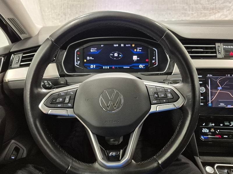 Volkswagen Passat bild 9