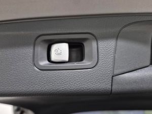 Volkswagen Passat bild 11