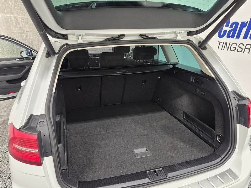 Volkswagen Passat bild 9
