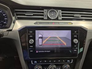 Volkswagen Passat bild 7