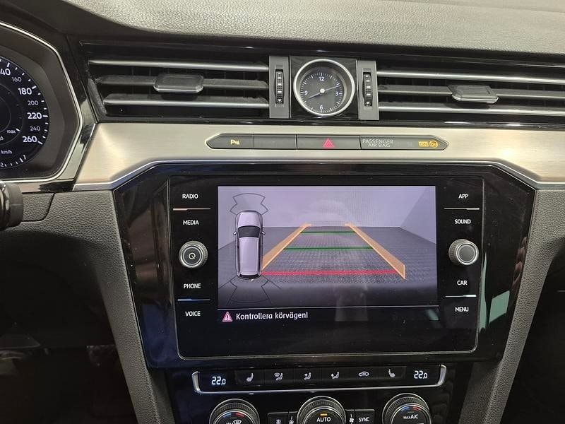 Volkswagen Passat bild 7