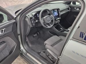 Volvo EX40 bild 2