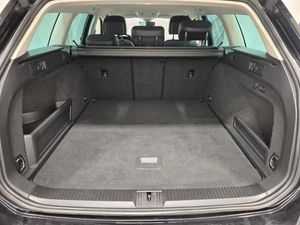 Volkswagen Passat bild 11