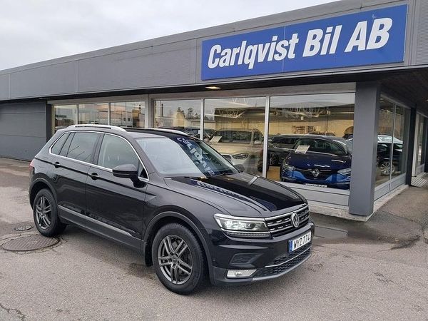 Volkswagen Tiguan 4MOTION Executive - 2017