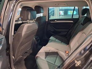 Volkswagen Passat bild 5