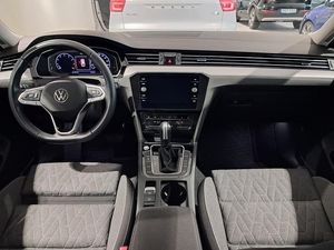 Volkswagen Passat bild 4