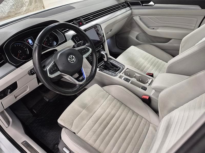 Volkswagen Passat bild 2