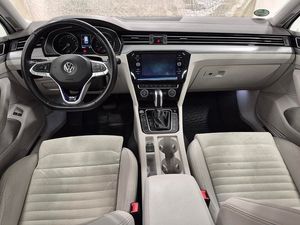 Volkswagen Passat bild 6