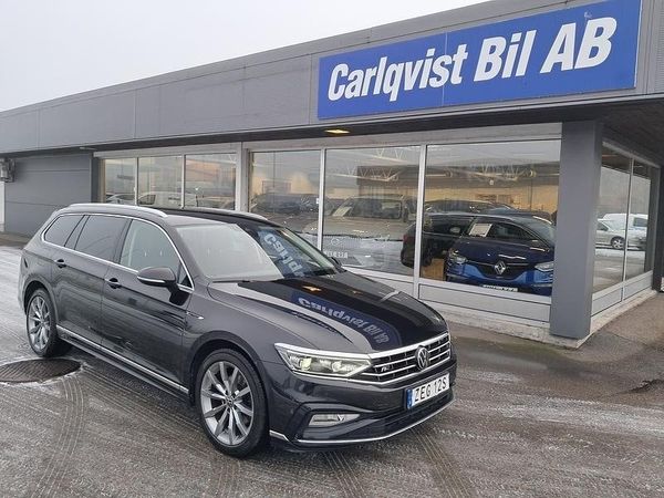 Volkswagen Passat SPORTSCOMBI 4MOTION R-LINE - 2022