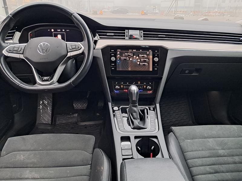 Volkswagen Passat bild 6