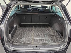 Volkswagen Passat bild 11