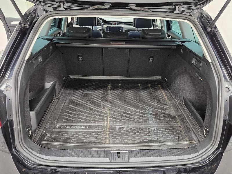 Volkswagen Passat bild 11