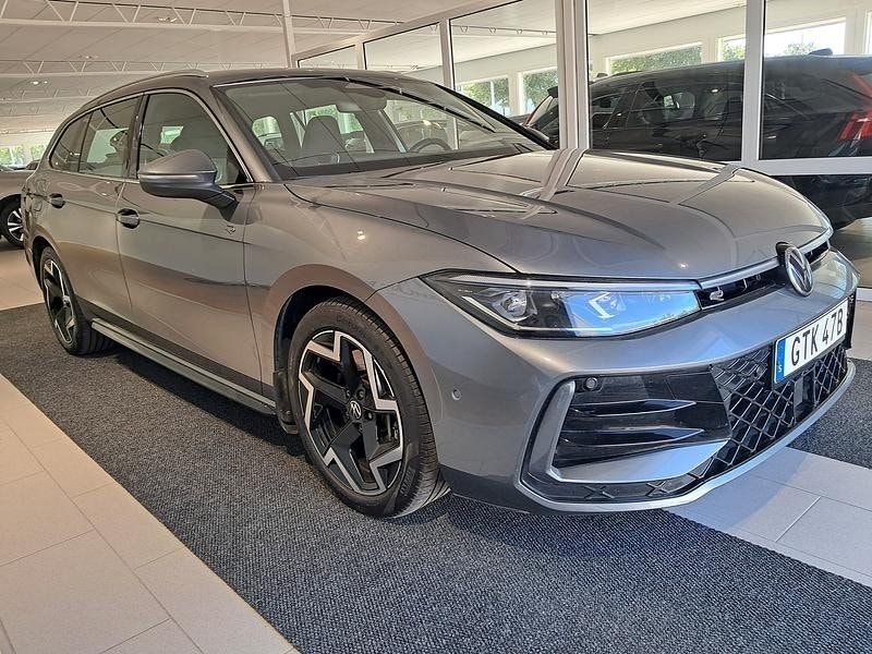 Volkswagen Passat bild 3