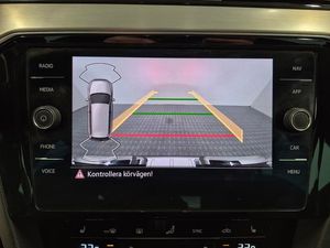 Volkswagen Passat bild 8