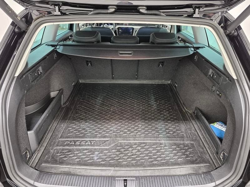 Volkswagen Passat bild 9
