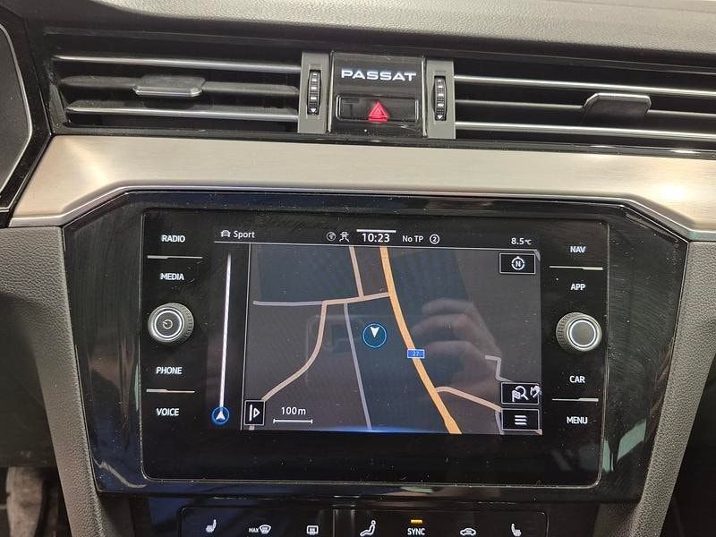 Volkswagen Passat bild 7