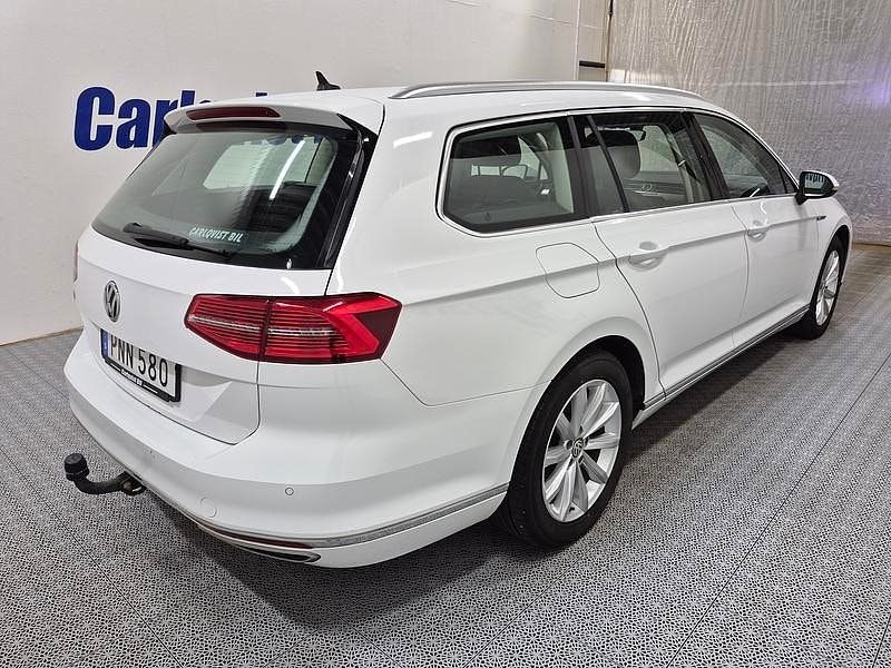 Volkswagen Passat bild 4