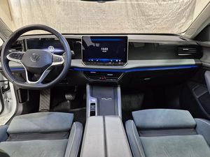 Volkswagen Passat bild 6