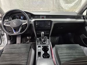 Volkswagen Passat bild 6