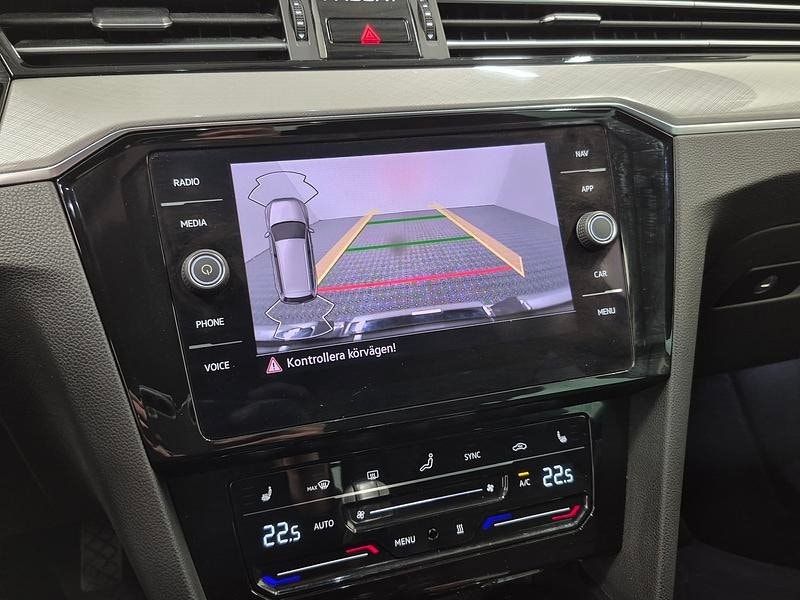 Volkswagen Passat bild 8