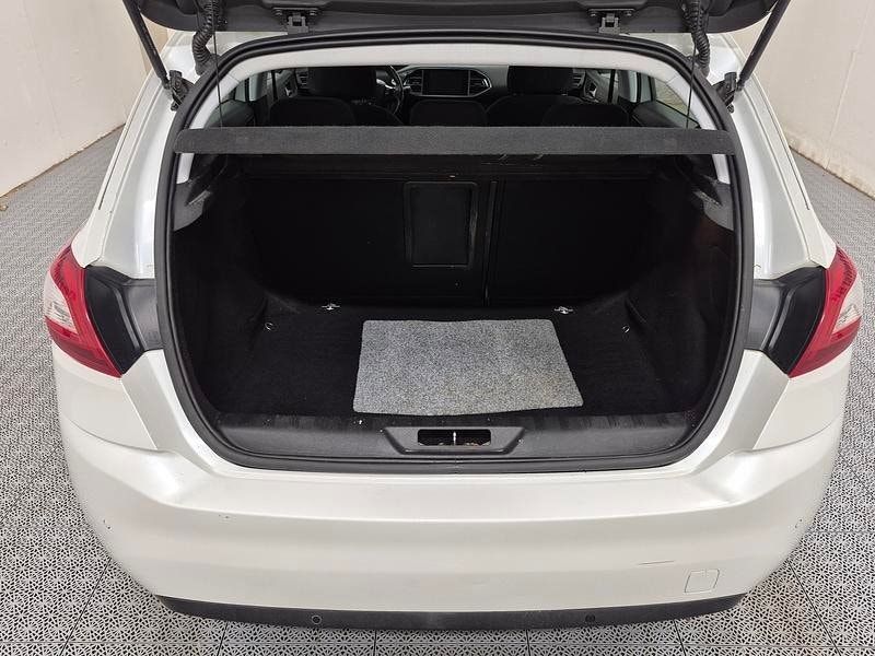 Peugeot 308 bild 7