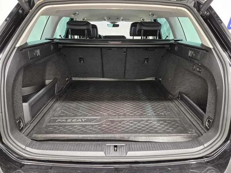 Volkswagen Passat bild 10