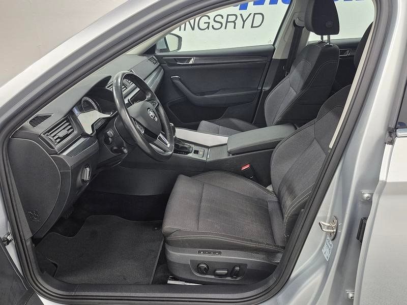 Skoda Superb bild 2