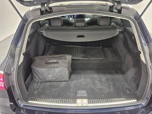 Mercedes E300 bild 13
