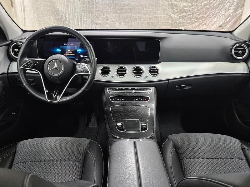 Mercedes E300 bild 6
