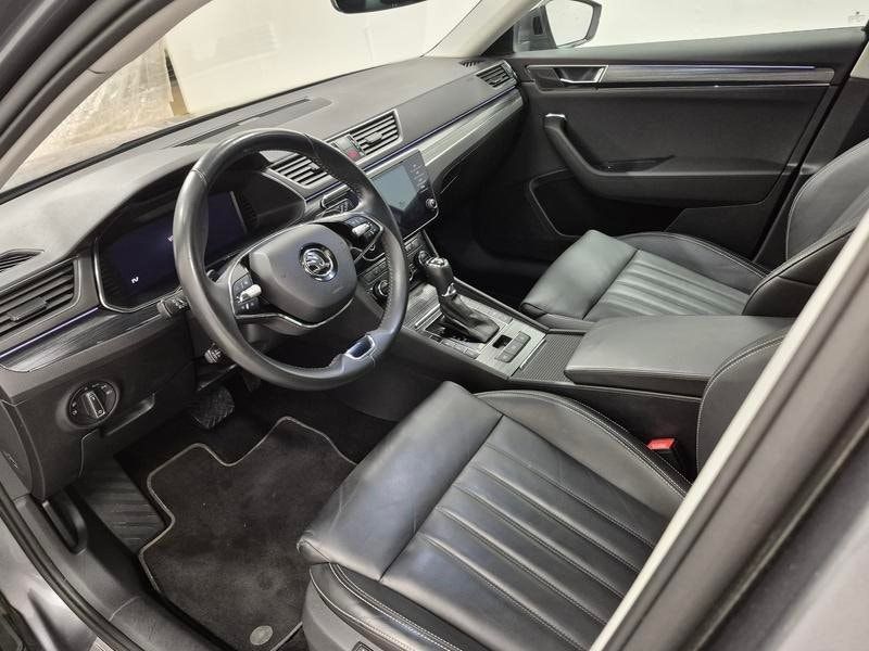 Skoda Superb bild 2