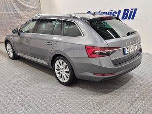 Skoda Superb bild 5