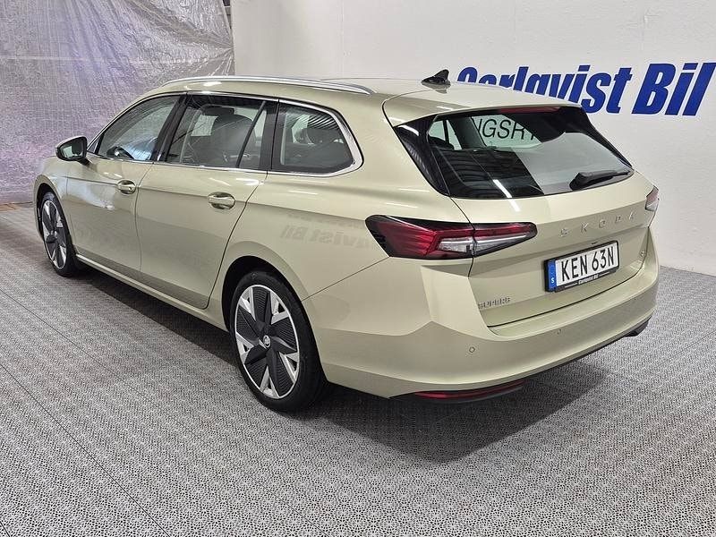 Skoda Superb bild 3