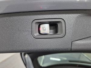 Mercedes E220 bild 9
