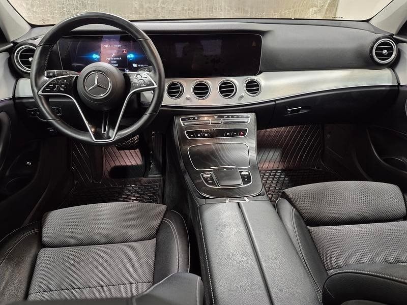 Mercedes E300 bild 2
