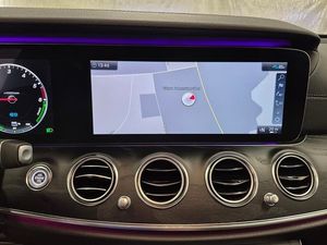Mercedes E300 bild 7
