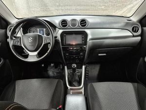 Suzuki Vitara bild 6