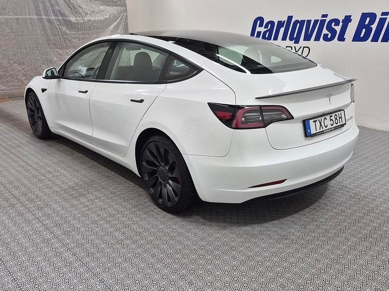 Tesla Model 3 bild 3