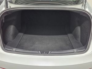 Tesla Model 3 bild 9