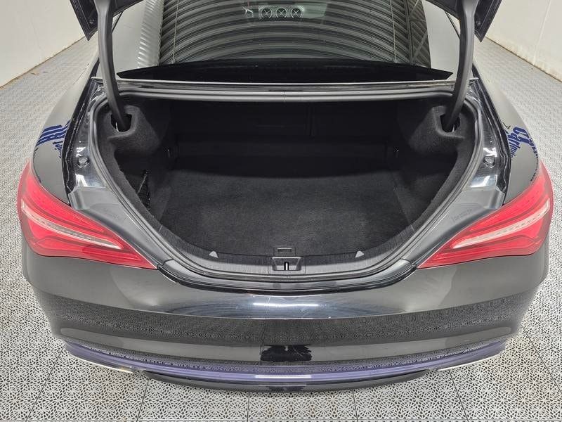 Mercedes CLA250 bild 8