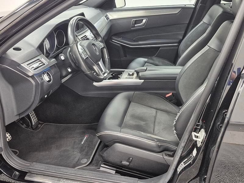 Mercedes E220 bild 2