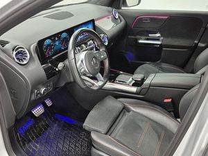 Mercedes GLA200 bild 2