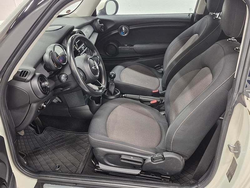MINI One bild 2