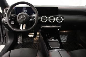 Mercedes CLA250 bild 6