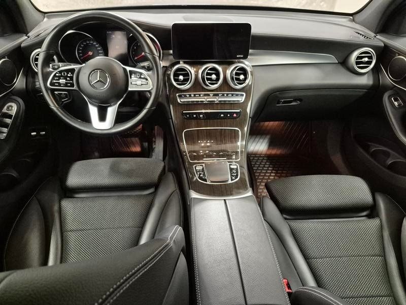Mercedes GLC300 bild 6
