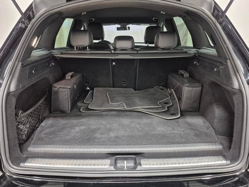 Mercedes GLC300 bild 10