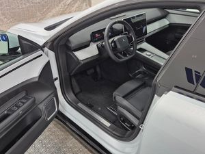 Polestar 4 bild 2
